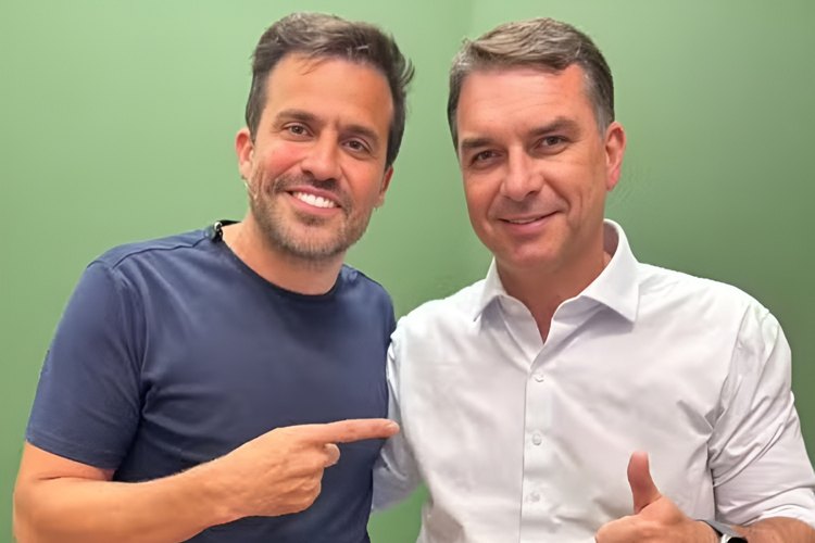 Pablo Marçal revela conversa com Flávio Bolsonaro e declara apoio em candidatura à Presidência do Brasil