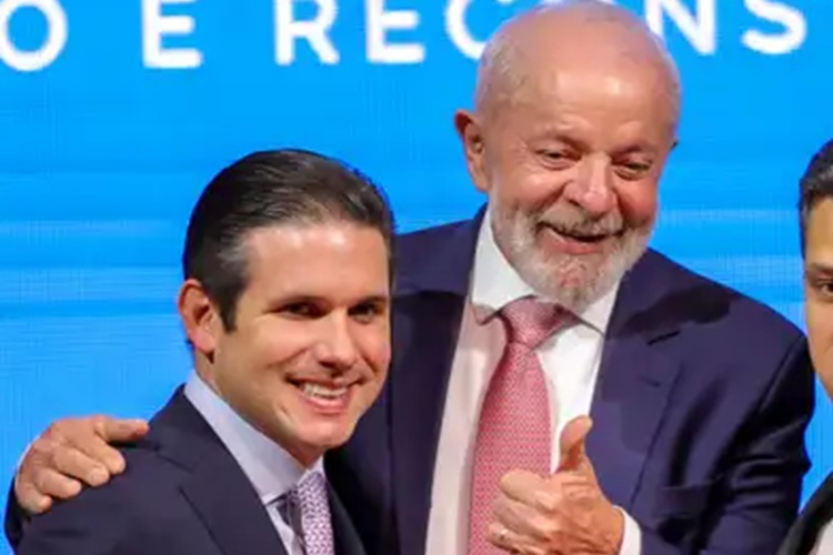 Hugo Motta e Lula (Fabio Rodrigues-Pozzebom/ Agência Brasil)