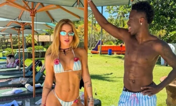 Virginia e Vini Jr. estão curtindo o fim de ano em Trancoso, na Bahia - Reprodução: Instagram