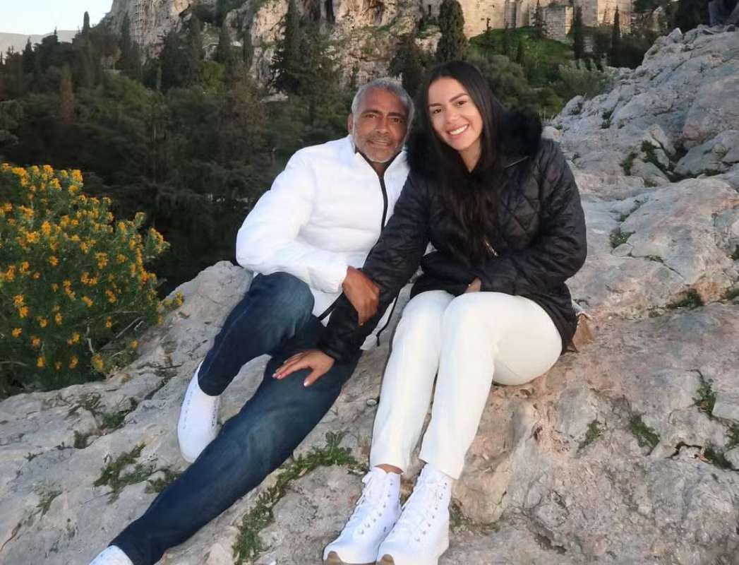 Romário e Alicya