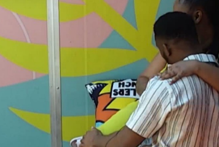 Primeiro beijo do Big Brother esquenta o clima no segundo dia de confinamento; assista!