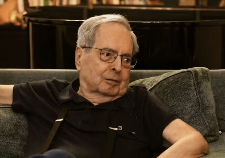 Autor de novelas da Globo é internado em São Paulo