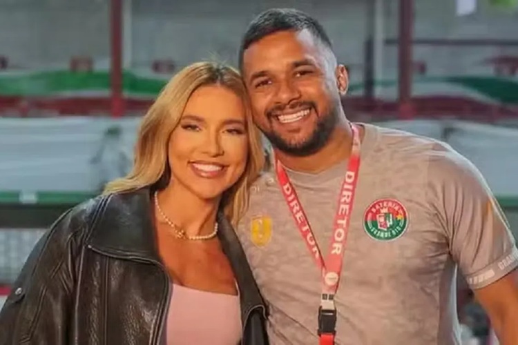 Virginia e Mestre de Bateria Virginia e Mestre de Bateria (Foto: Reprodução)