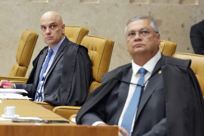 Alexandre de Moraes e Flávio Dino