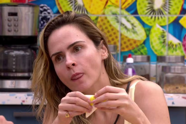 Ana Paula Renault Ana Paula Renault