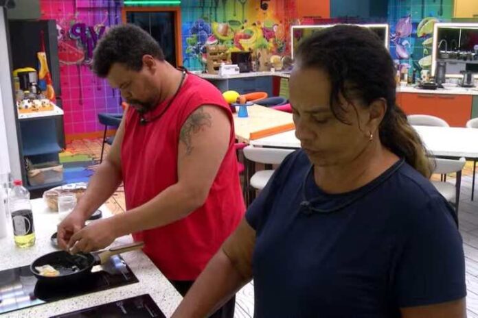 Babu Santana e Solange Babu Santana e Solange (Reprodução: TV Globo)