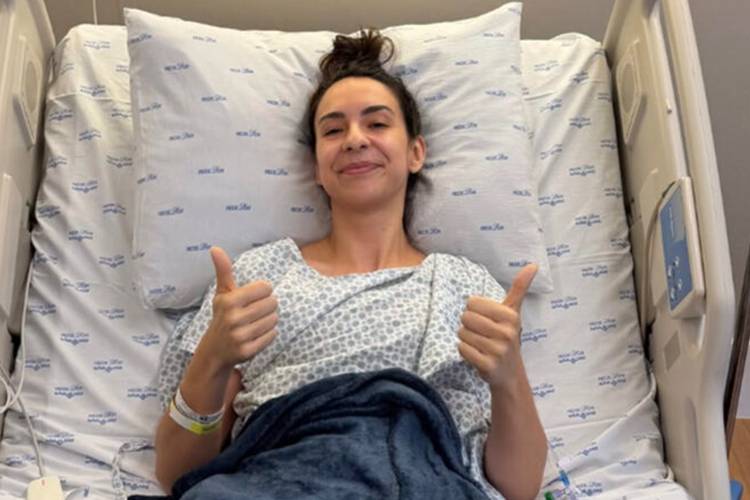 Evelin Camargo passa por cirurgia de 7 horas