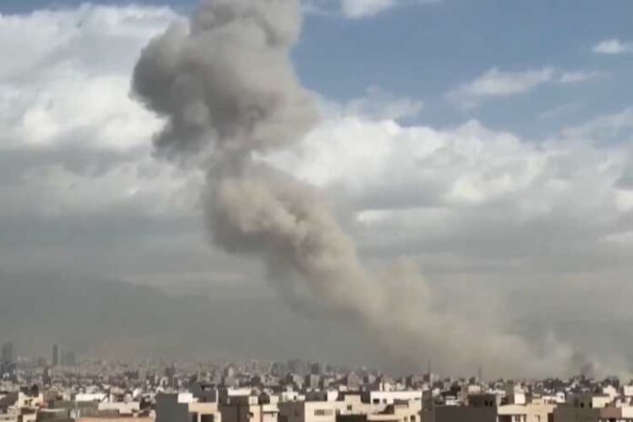 Imagens do atentado (Reprodução: GloboNews)