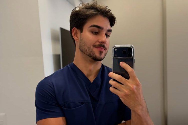 Lucas Lobato, super amigo de Carlinhos Maia, revela se já ficou com homens
