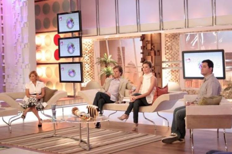 SBT quer a volta do ‘Olha Você’ com dupla de apresentadores
