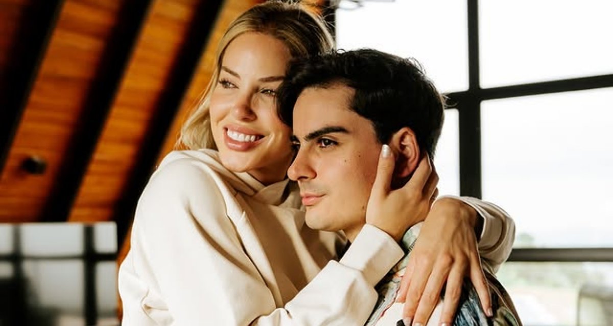 Saory Cardoso e Dudu Camargo