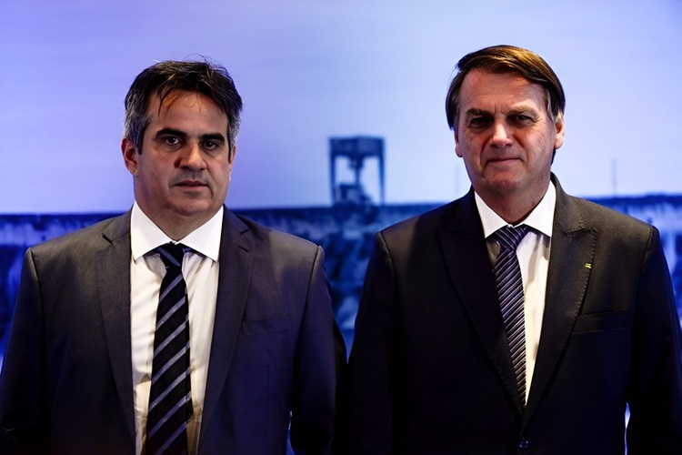 O ex-ministro da Casa Civil, Ciro Nogueira, e o ex-presidente Jair Bolsonaro