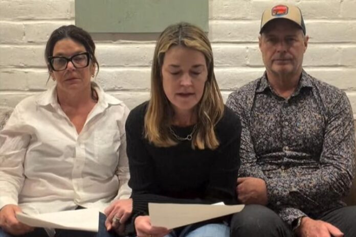 Savannah Guthrie ao lado da mãe, Nancy, de 84 anos - Foto: Redes Sociais