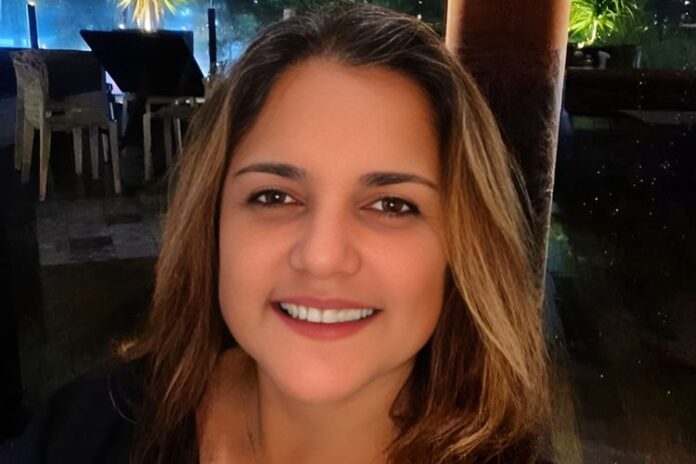 Taís Santana Taís Santana