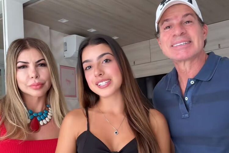 Tulianne Maravilha, Tulio Maravilha e Cristiane Maravilha (Fonte: Instagram)