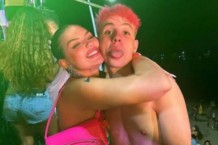 Vivi Wanderley e Juliano Floss (Fonte: Redes sociais) Vivi Wanderley e Juliano Floss (Fonte: Redes sociais)