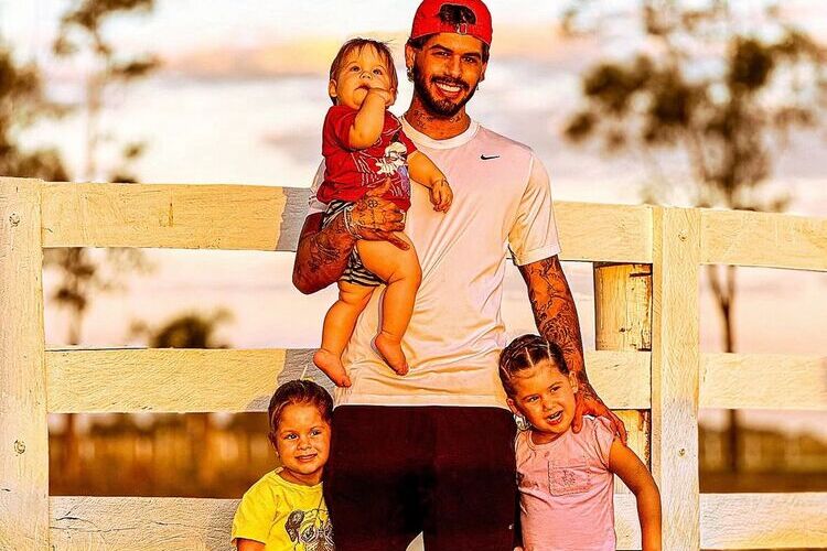 Zé Felipe e filhos (Fonte: Instagram)