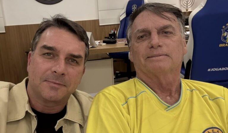 Bolsonaro faz aniversário e Flávio desabafa: “Saudade enorme”