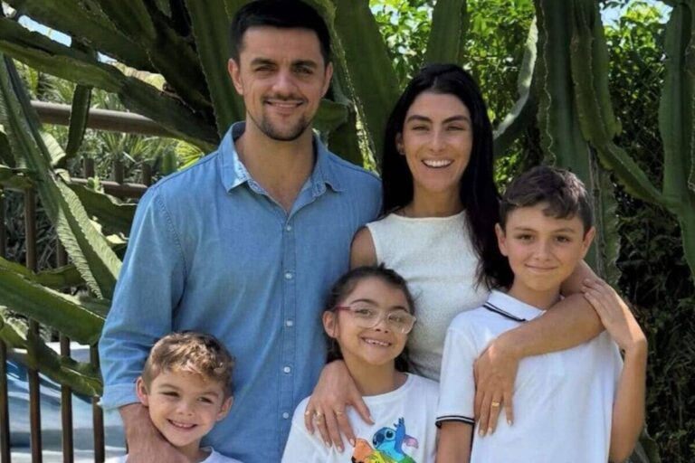 Mulher de Felipe Simas, expõe rotina com os três filhos e desabafa: “Toda noite”