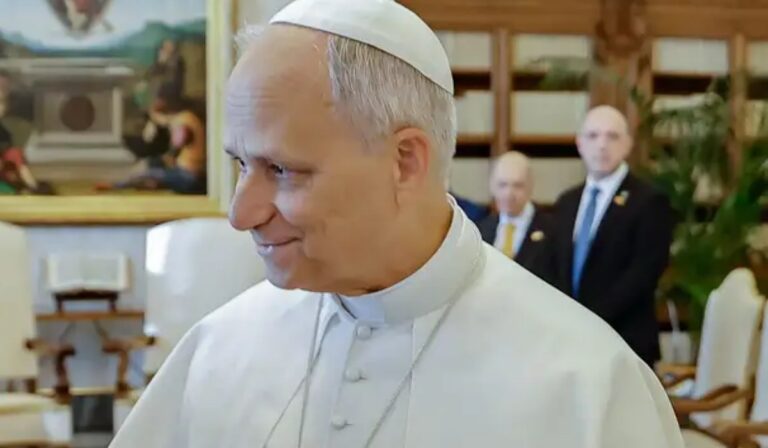 Papa diz que Deus não ouve líderes que fazem guerra