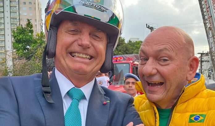 Jair Bolsonaro e Luciano Hang Jair Bolsonaro e Luciano Hang