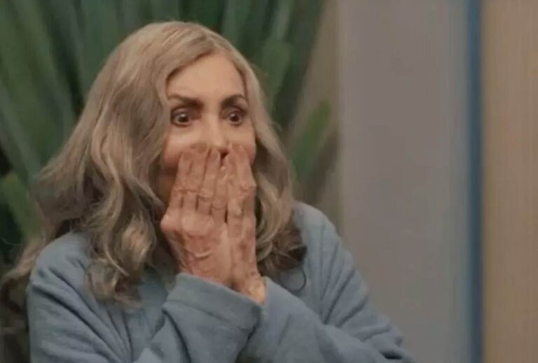 Três Graças: Josefa descobre corpo de Célio no quintal do casarão