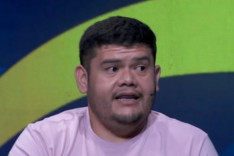 Luiz erra pergunta e perde bolada no Quem Quer Ser Um Milionário