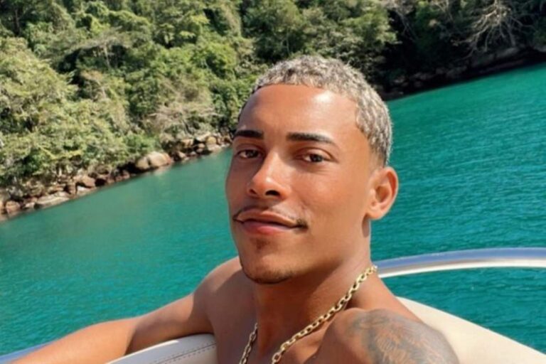 MC Poze manda recado para criminosos que roubaram R$2 milhões: “Nem Jesus escapou”