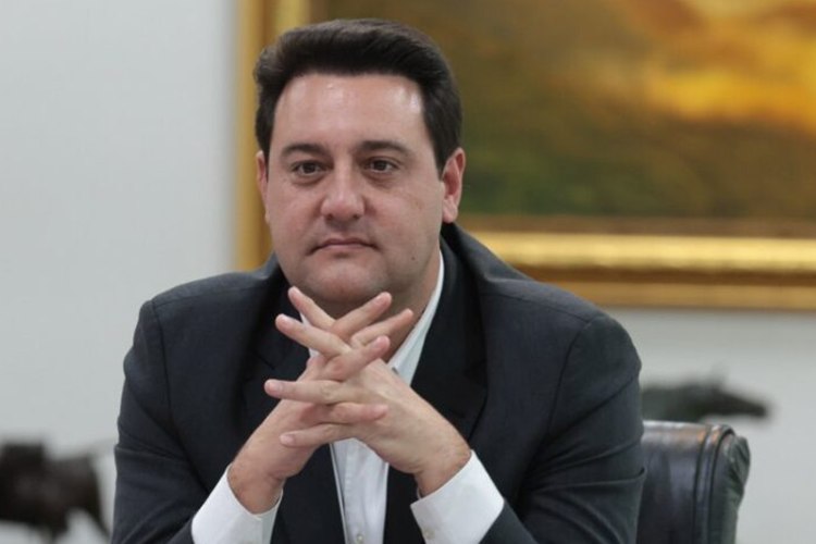 Ratinho Jr. rejeita compor chapa com Flávio Bolsonaro e vai disputar presidência do Brasil