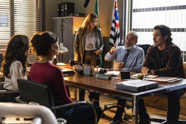 Tr&ecirc;s Gra&ccedil;as - Gerluce presta depoimento