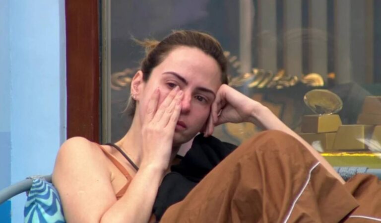 Ana Paula Renault escutou a mãe falar com ela antes de saber da morte do pai