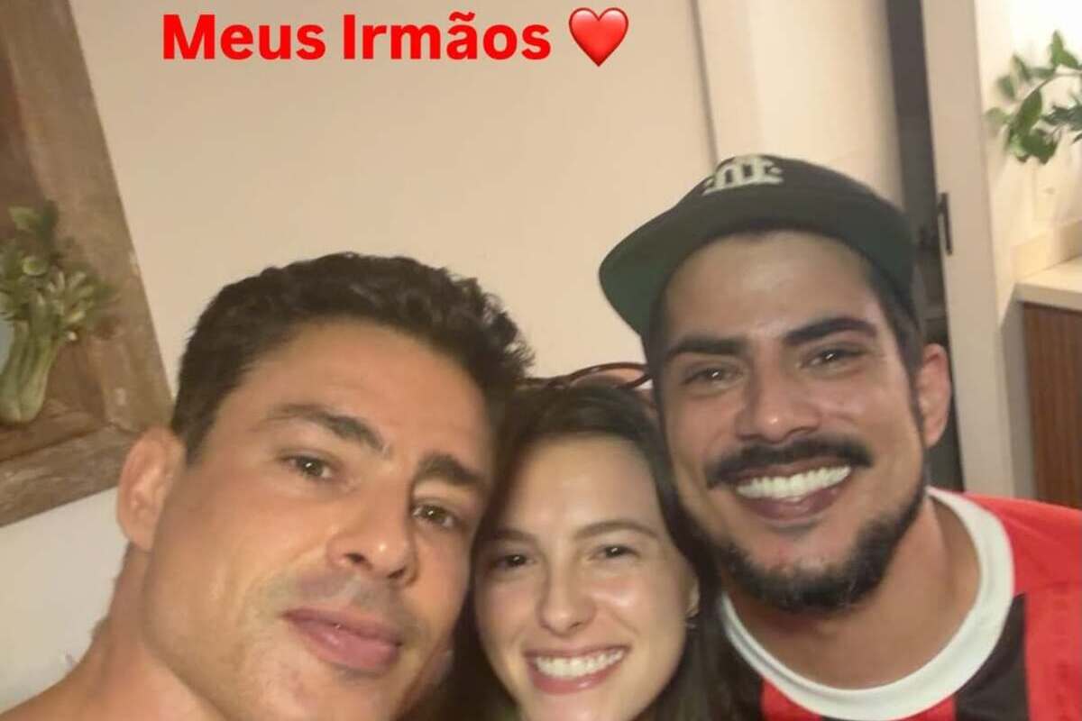 Cauã Reymond e irmãos (Fonte: Instagram)