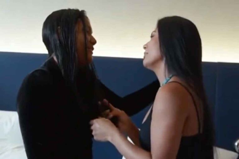 Chaiany e Marciele se beijam em reencontro após o ‘BBB26’