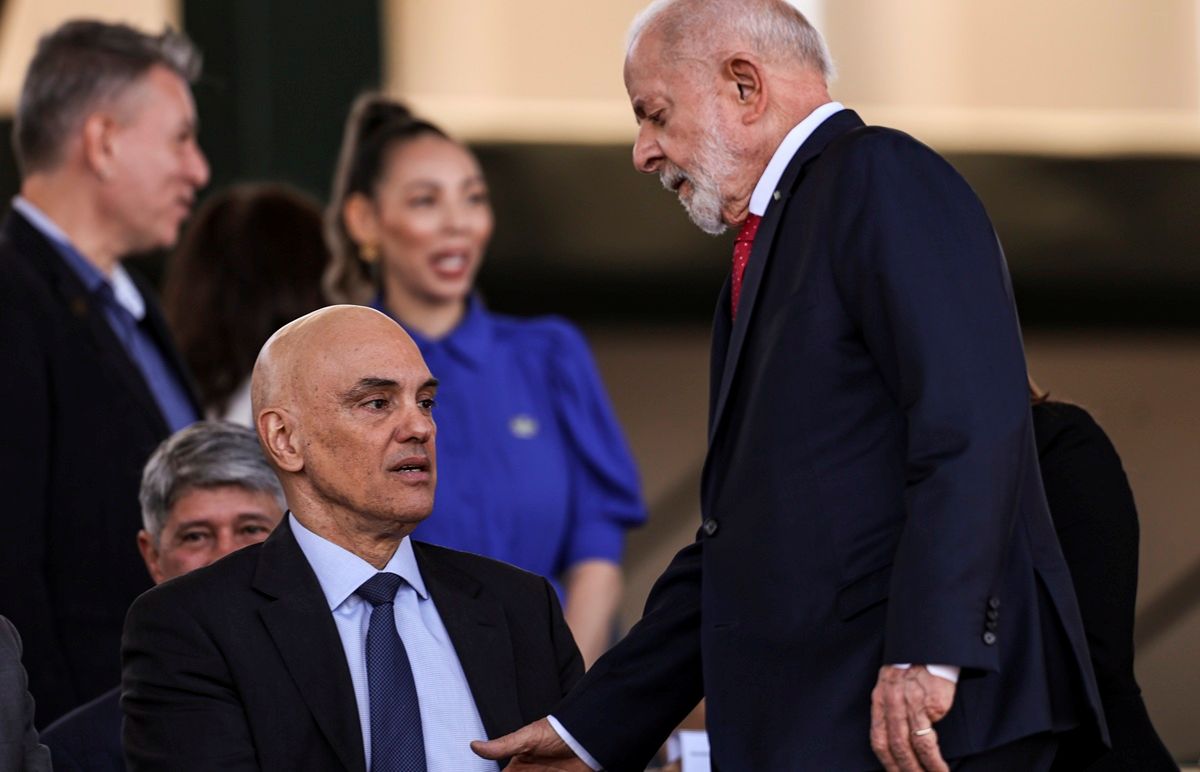 Alexandre de Moraes, e o presidente Luiz Inácio Lula da Silva no Quartel-General do Exército, em Brasília. Foto: Marcelo Camargo/Agência Brasil