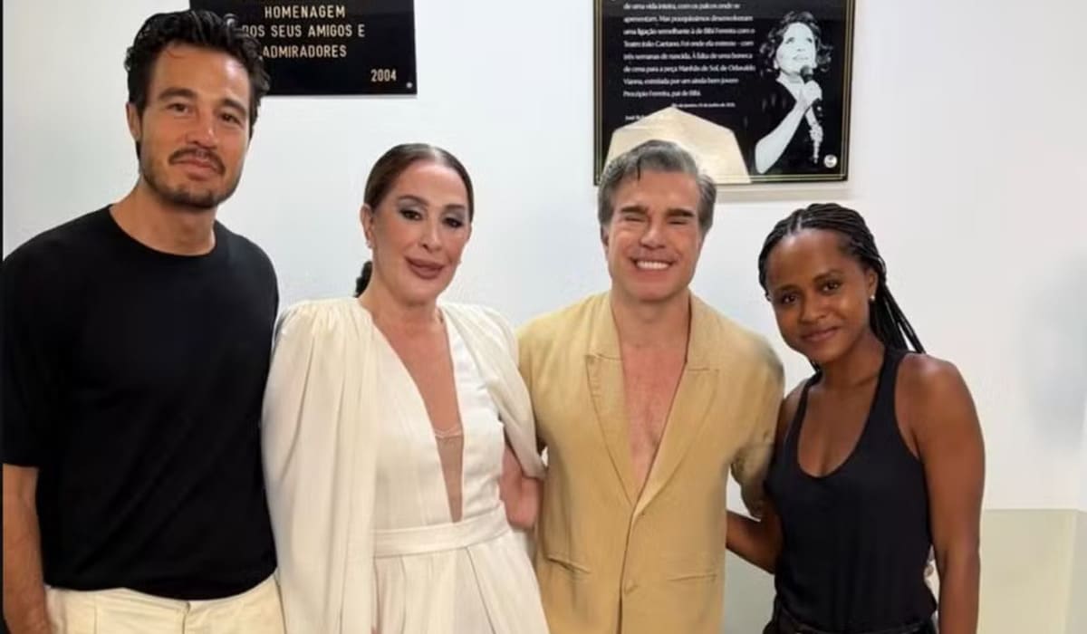 Tiago Iorc, Claudia Raia, Jarbas e Duda Santos (Fonte: Redes Sociais) Tiago Iorc, Claudia Raia, Jarbas e Duda Santos (Fonte: Redes Sociais)