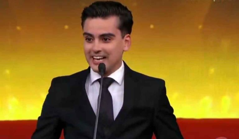 Dudu Camargo causa reviravolta ao apresentar o ‘Troféu Imprensa’