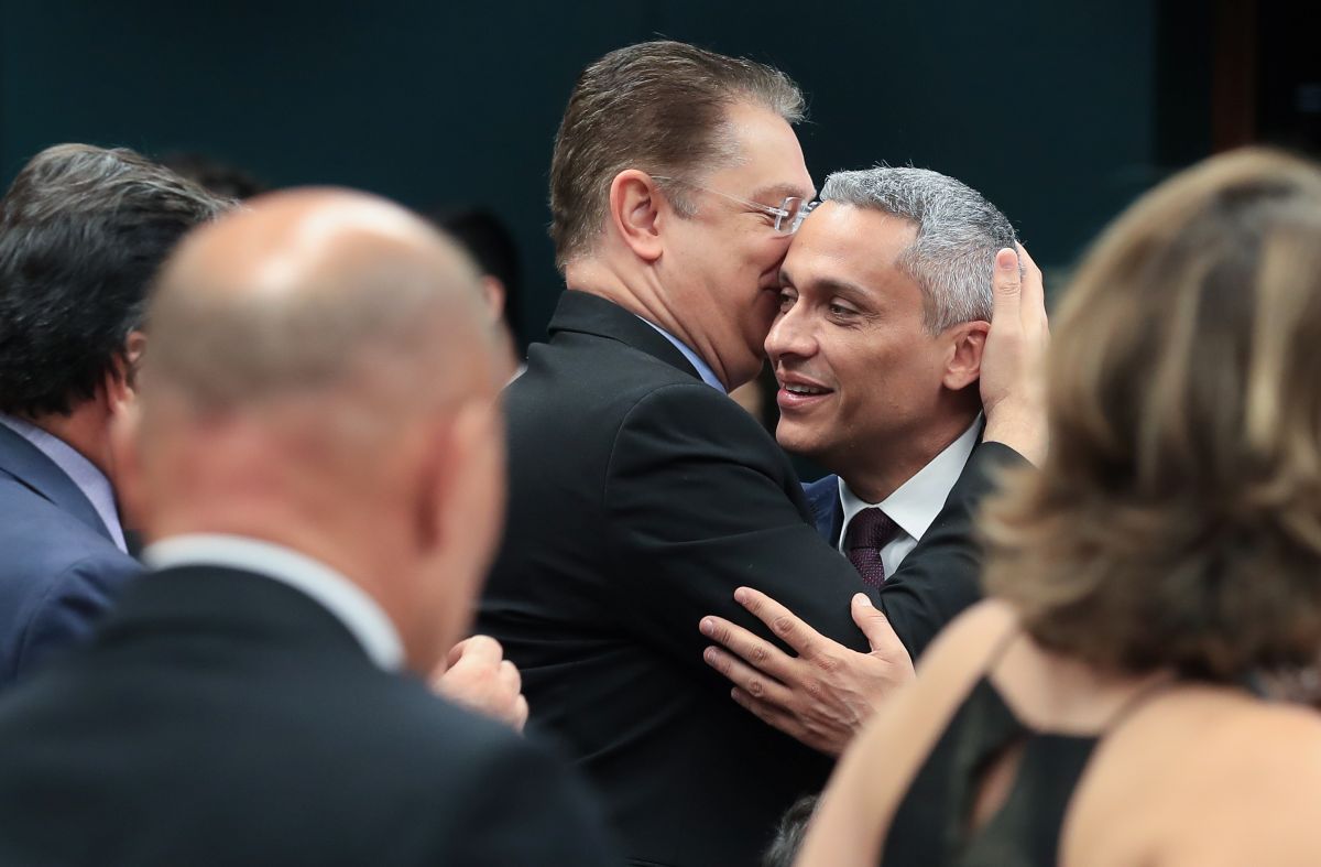 Sóstenes Cavalcante e o deputado federal Gustavo Gayer (PL-GO). .Foto: Lula Marques/Agência Brasil.