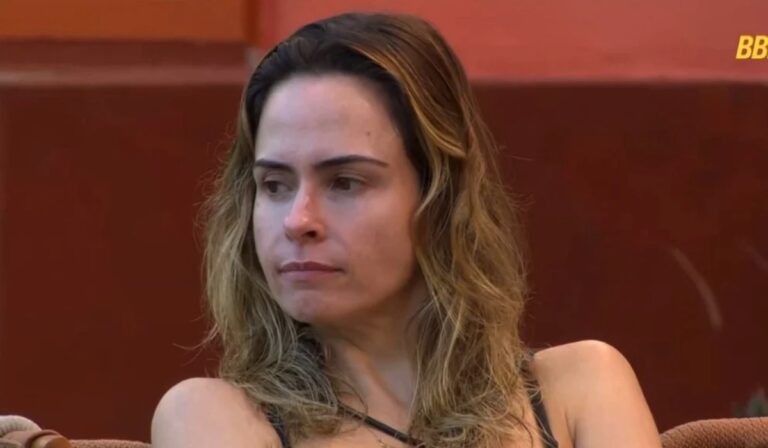 Ana Paula processa humorista após ser chamada de “mal comida”