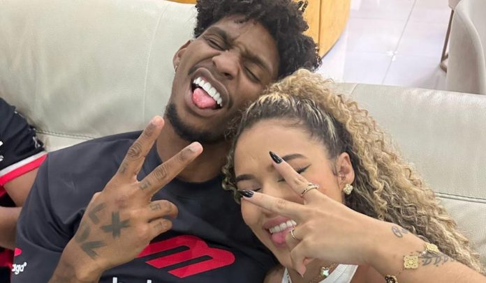 Hugo Souza e Rauany Barcellos