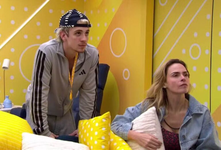 BBB26: No quarto do Líder, Juliano Floss ouve discussão entre Jordana e Marciele