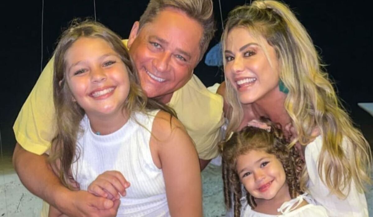 Leonardo, Poliana Rocha, Maria Sophia e Maria Vitória (Fonte: Redes Sociais)