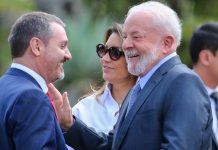 Lula reage após Mendonça afastar diretor da Polícia Federal: “Violação”