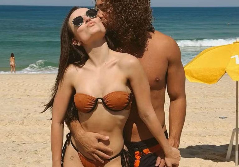 Larissa Manoela quebra o silêncio sobre gravidez