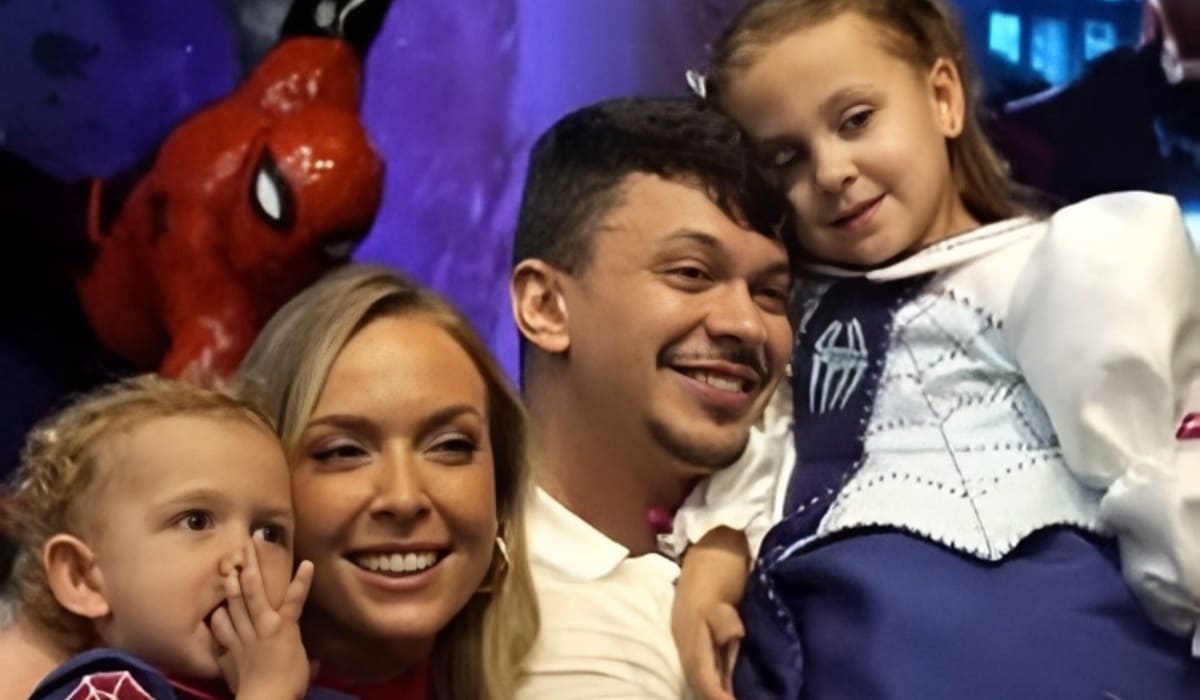 Tata Estanieck, Julio Cocielo, Bia e Caio (Fonte: Redes Sociais)