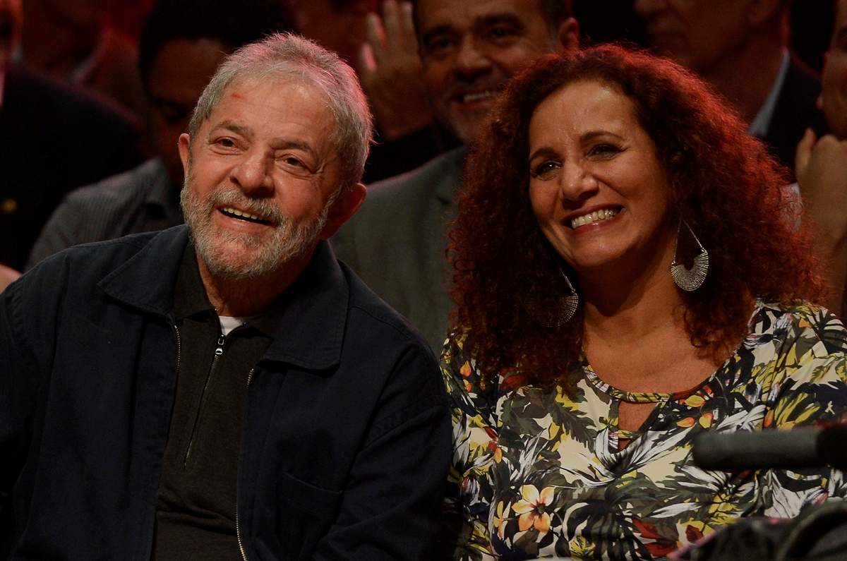 Jandira Feghali e Lula Jandira Feghali e Lula (Fernando Frazão/Agência Brasil)