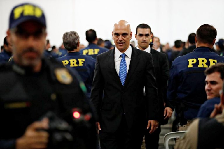 Moraes manda soltar hacker de Araraquara