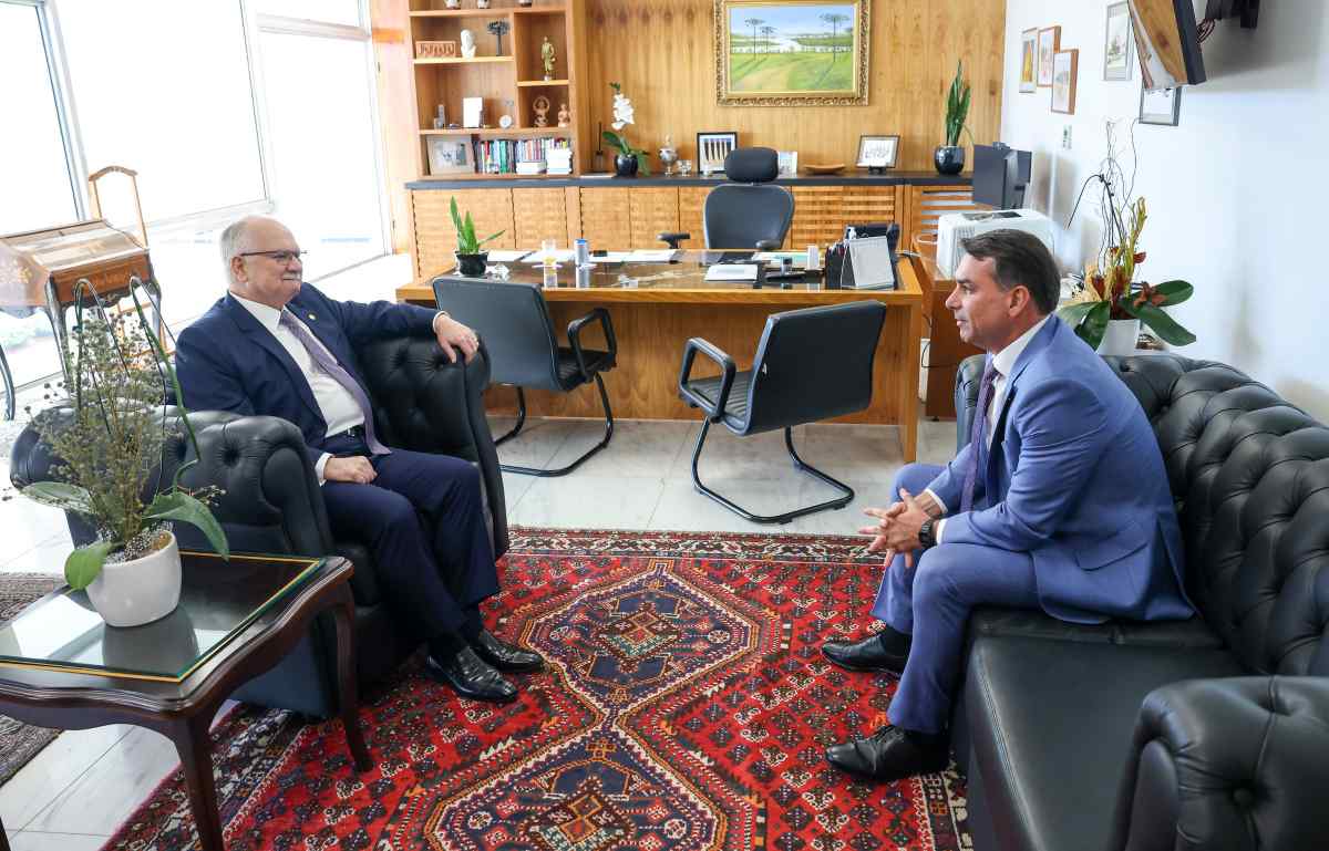 Presidente do STF recebe em audiência o Senador Flávio Bolsonaro (PL/RJ). Foto: Gustavo Moreno/STF 