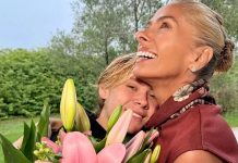 Adriane Galisteu se emociona em despedida do filho: “To chorando”