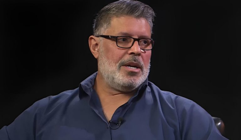 Alexandre Frota dispara contra apresentadora do SBT