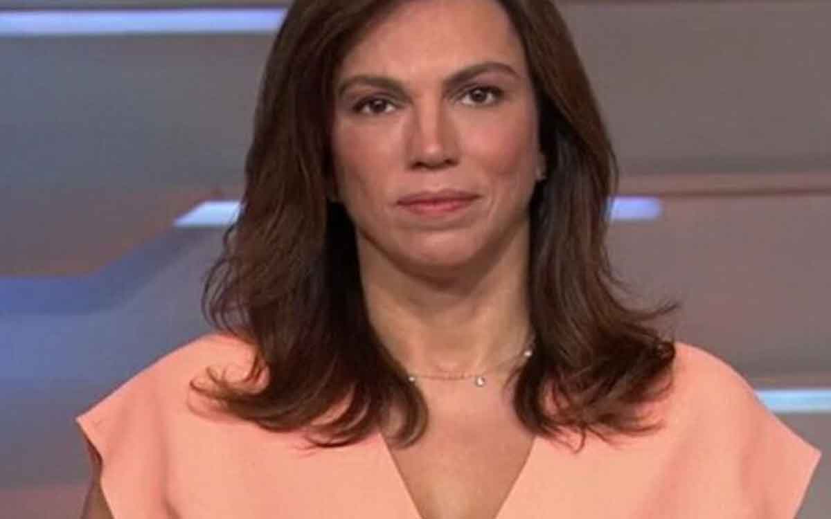 Ana Paula Araújo